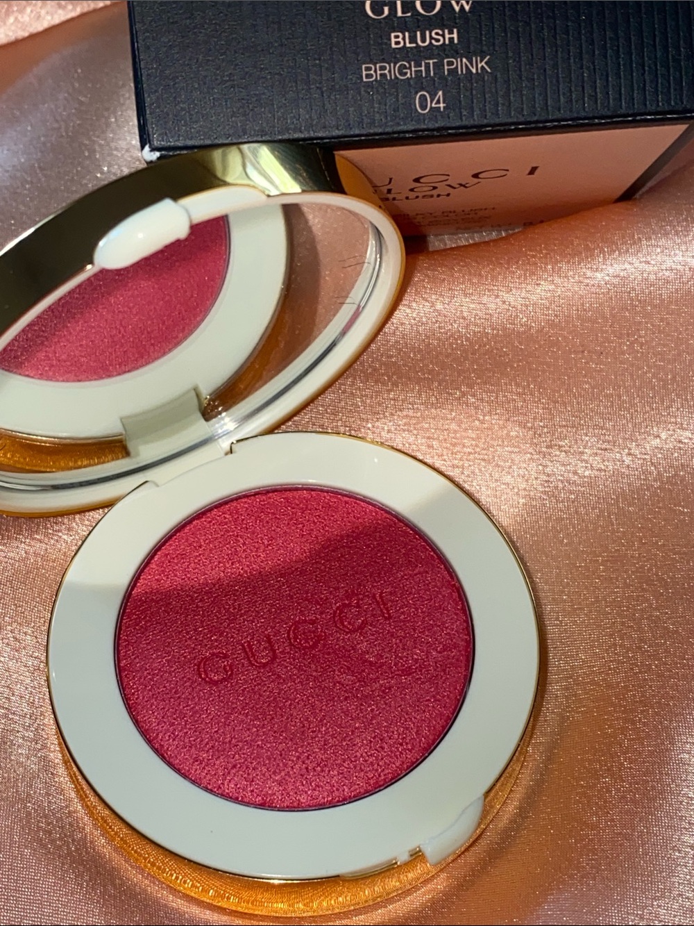 Gucci limited Ed super Glow Blush A— Luminous Fuchsia -Bright Pink Coral New - Picture 8 of 12